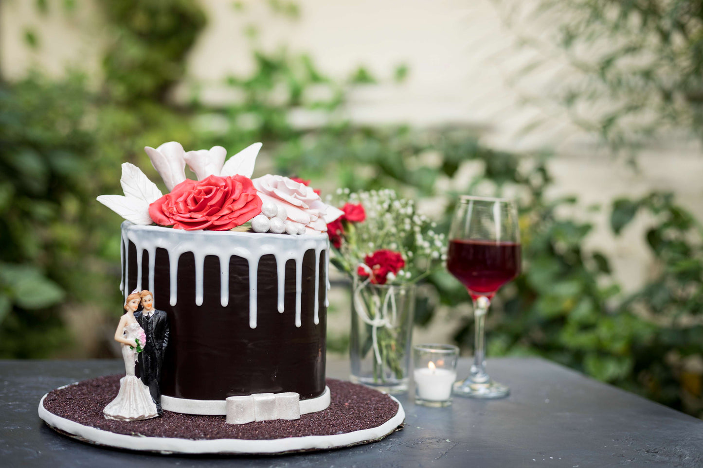 BLOSSOMING LOVE CREAM CAKE